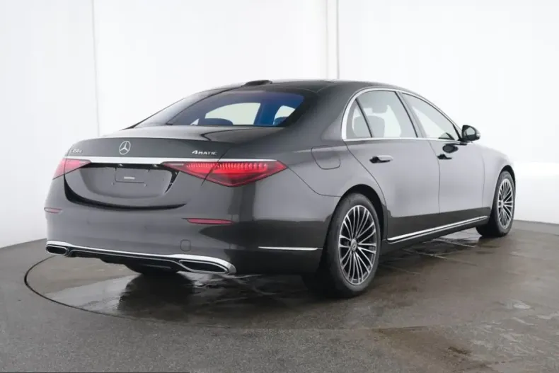 Mercedes-Benz S 450 (Clasa S) din 2025 cu 4.822 km - oferta MER218476 - foto 2