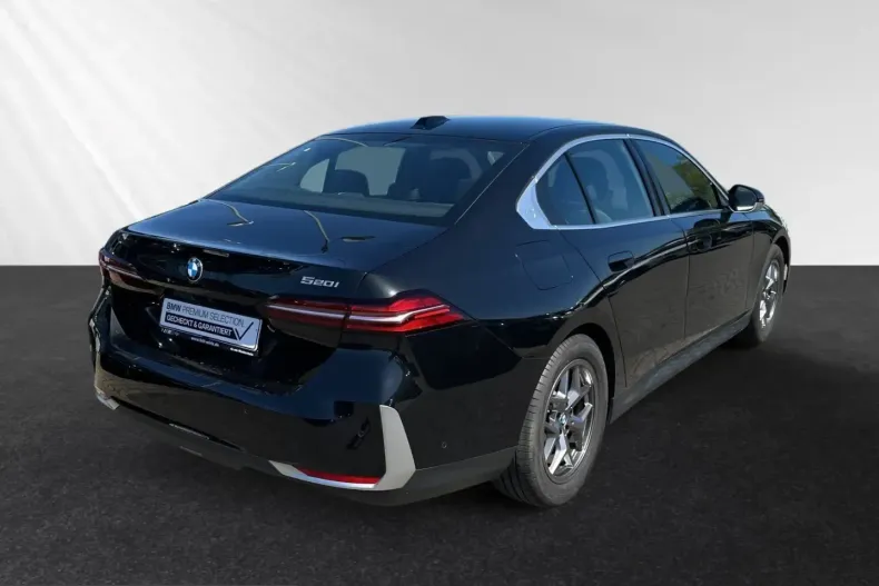 BMW 520 (Seria 5) din 2025 cu 12.400 km - oferta BMW218480 - foto 4