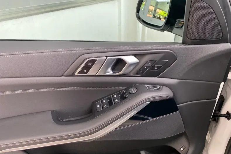 BMW X5 (Seria X) din 2022 cu 85.900 km - oferta BMW218504 - foto 11