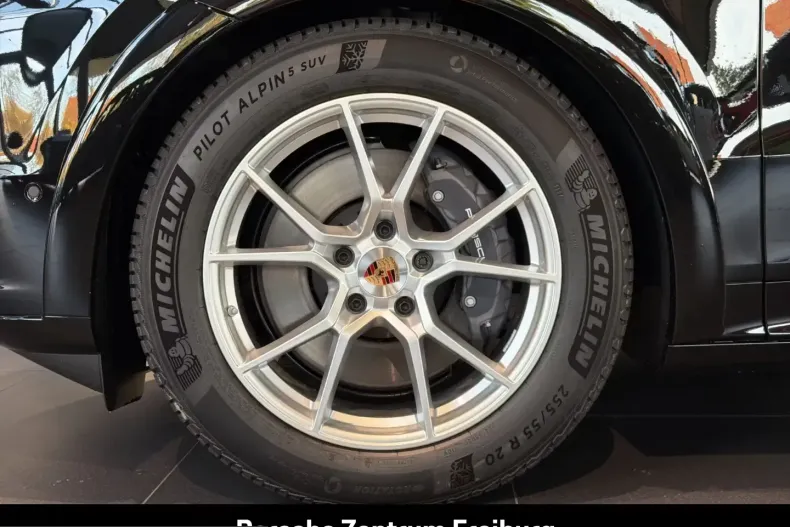 Porsche Cayenne din 2025 cu 11.900 km - oferta POR218505 - foto 7