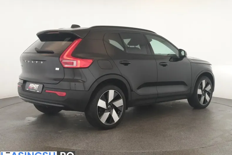 Volvo XC40 din 2023 cu 40.500 km - oferta VOL218511 - foto 3