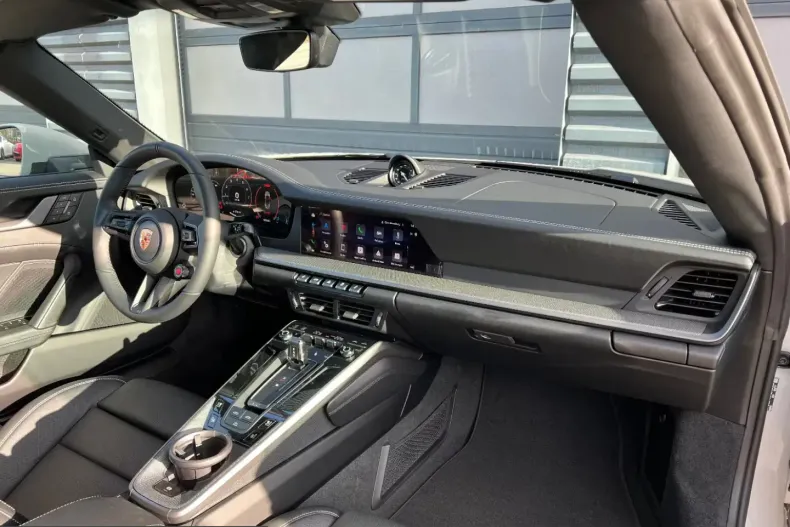 Porsche 992 din 2026 cu 7.900 km - oferta POR218524 - foto 10