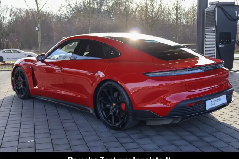 Porsche Taycan din 2023 cu 77.500 km - oferta POR218527 - foto 3
