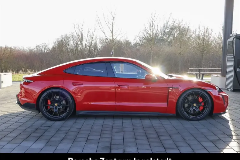 Porsche Taycan din 2023 cu 77.500 km - oferta POR218527 - foto 11