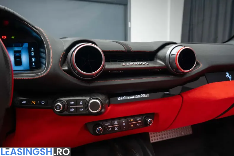 Ferrari 812 din 2022 cu 18.139 km - oferta FER218528 - foto 31