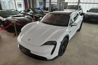 Porsche Taycan din 2023 cu 72.000 km - oferta POR218529 - foto 3