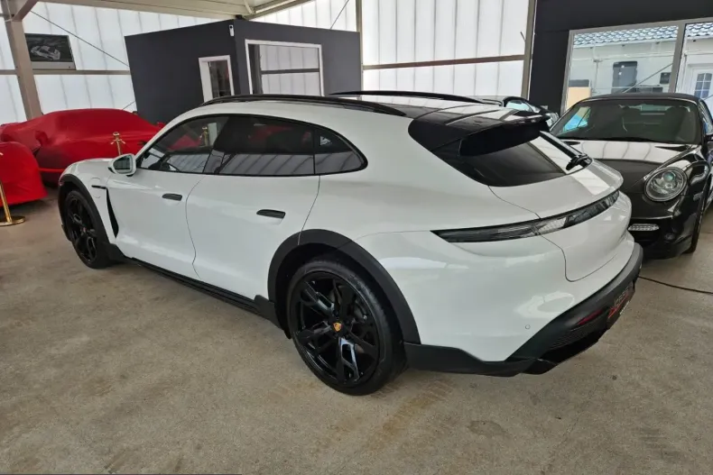 Porsche Taycan din 2023 cu 72.000 km - oferta POR218529 - foto 9