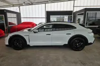Porsche Taycan din 2023 cu 72.000 km - oferta POR218529 - foto 10