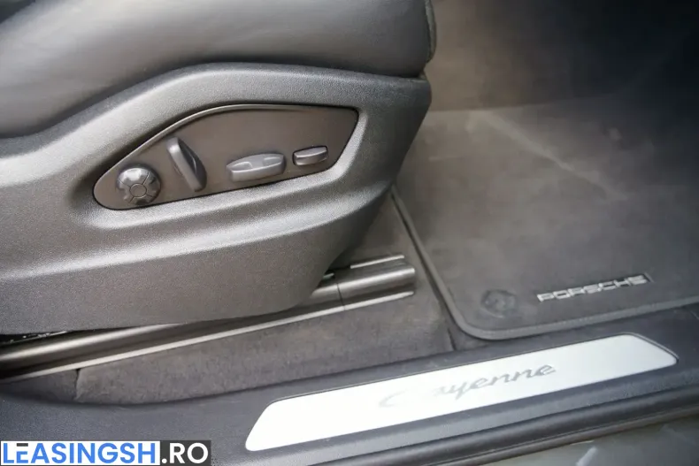 Porsche Cayenne din 2025 cu 34.999 km - oferta POR218530 - foto 16