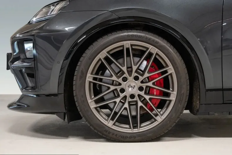 Porsche Macan din 2025 cu 34.300 km - oferta POR218532 - foto 6