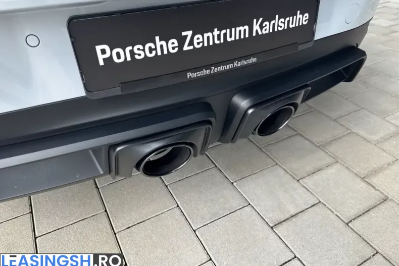 Porsche 992 din 2026 cu 9.900 km - oferta POR218537 - foto 12