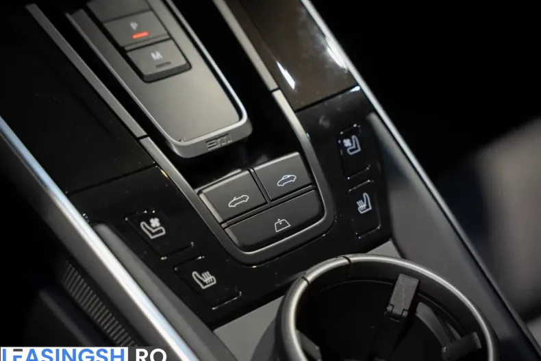 Porsche 992 din 2026 cu 9.900 km - oferta POR218542 - foto 23