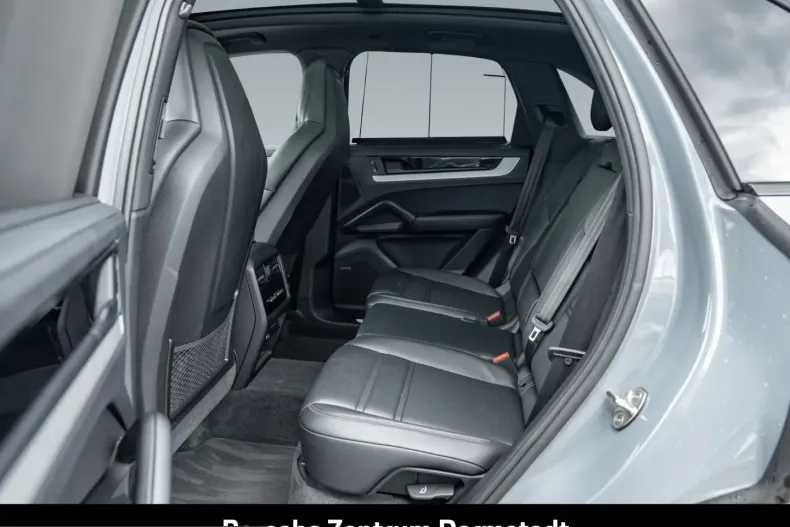 Porsche Cayenne din 2024 cu 25.946 km - oferta POR218543 - foto 6