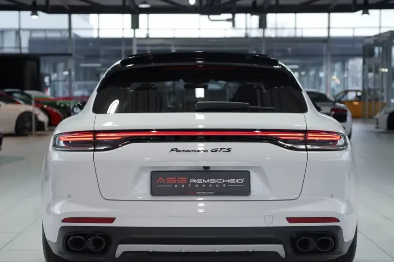 Porsche Panamera din 2022 cu 60.000 km - oferta POR218544 - foto 9
