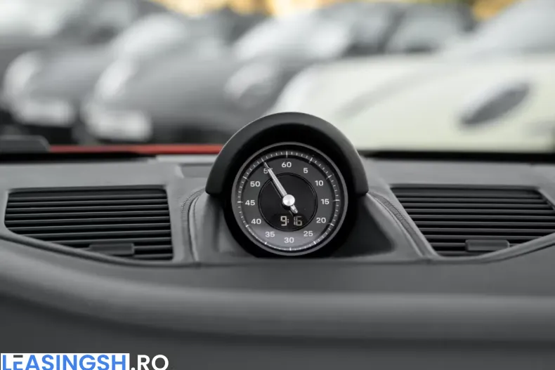 Porsche 992 din 2026 cu 9.900 km - oferta POR218545 - foto 17