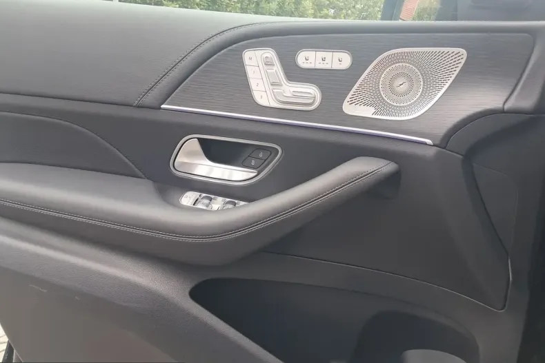 Mercedes-Benz GLE 450 (Clasa GLE) din 2025 cu 35.000 km - oferta MER218549 - foto 14