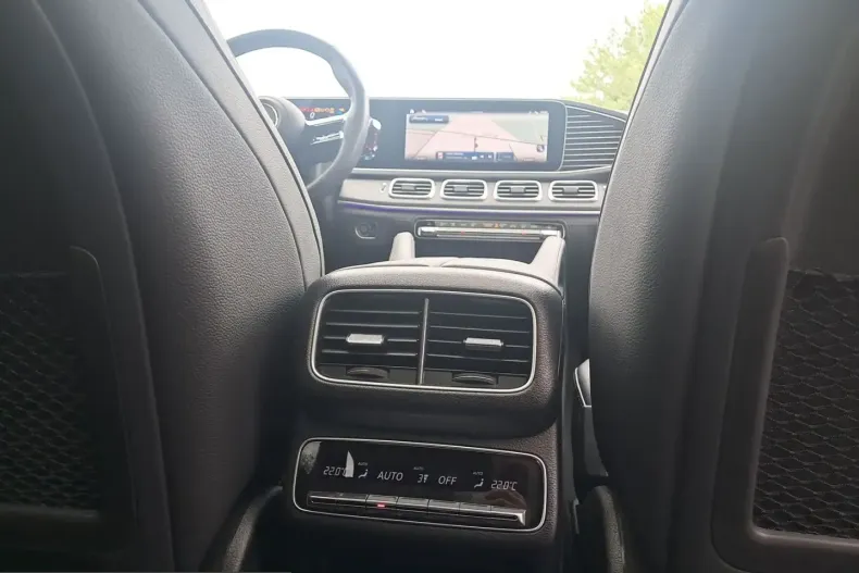 Mercedes-Benz GLE 450 (Clasa GLE) din 2025 cu 35.000 km - oferta MER218549 - foto 16