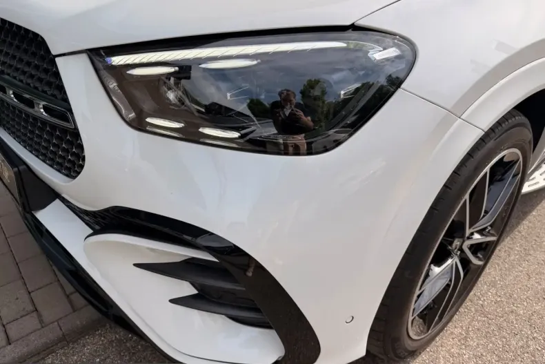 Mercedes-Benz GLE 450 (Clasa GLE) din 2025 cu 33.716 km - oferta MER218550 - foto 3