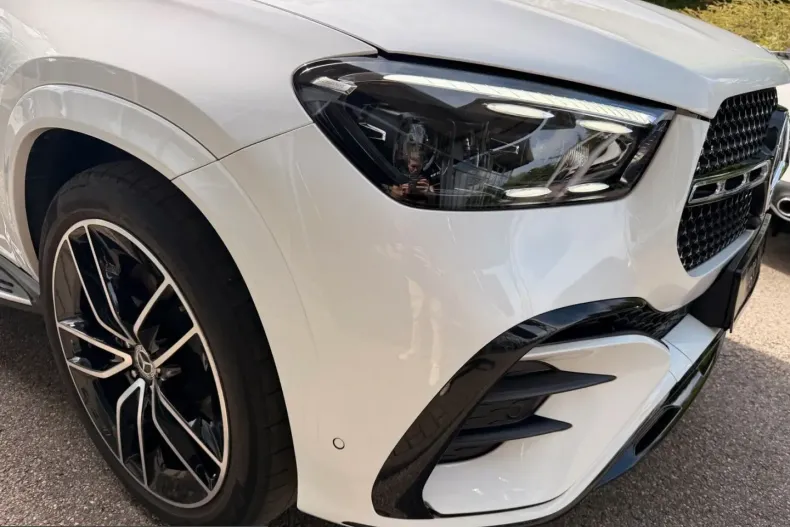 Mercedes-Benz GLE 450 (Clasa GLE) din 2025 cu 33.716 km - oferta MER218550 - foto 10