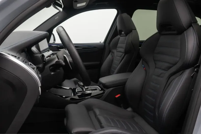 BMW X3 (Seria X) din 2024 cu 16.549 km - oferta BMW218555 - foto 36
