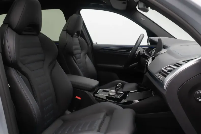 BMW X3 (Seria X) din 2024 cu 16.549 km - oferta BMW218555 - foto 37