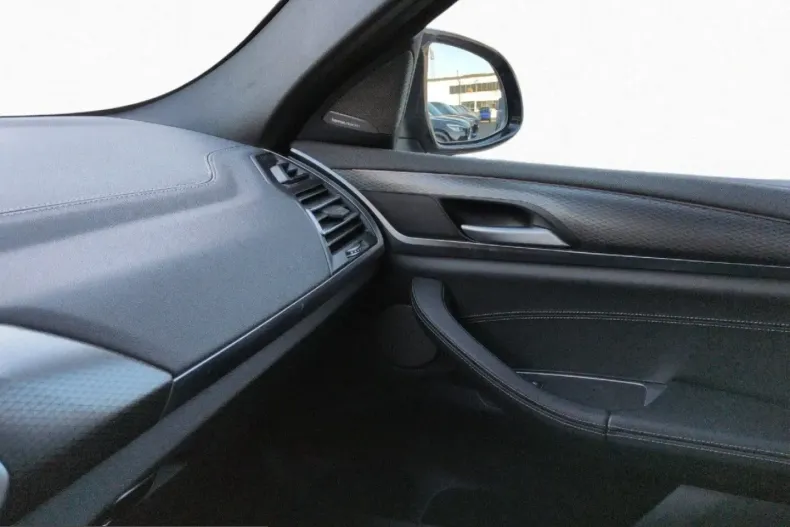BMW X4 (Seria X) din 2023 cu 62.336 km - oferta BMW218558 - foto 10