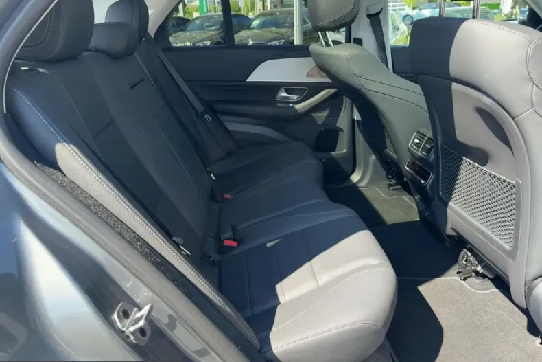 Mercedes-Benz GLE 450 (Clasa GLE) din 2025 cu 19.619 km - oferta MER218572 - foto 8