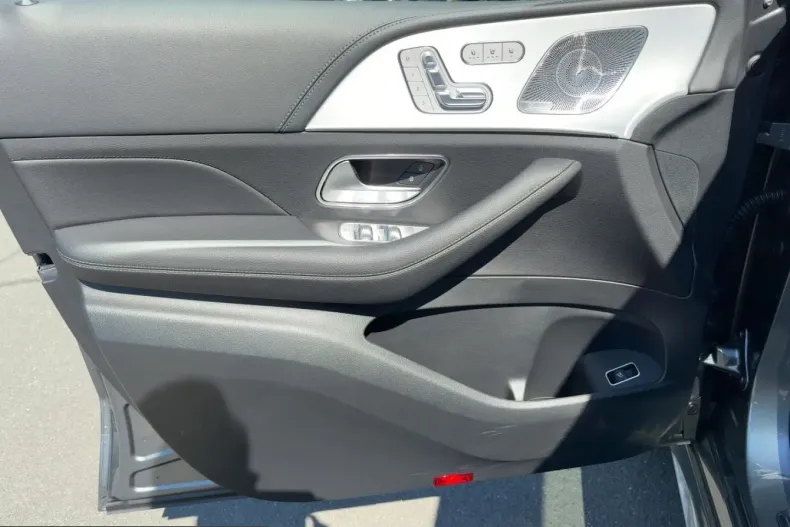 Mercedes-Benz GLE 450 (Clasa GLE) din 2025 cu 19.619 km - oferta MER218572 - foto 12