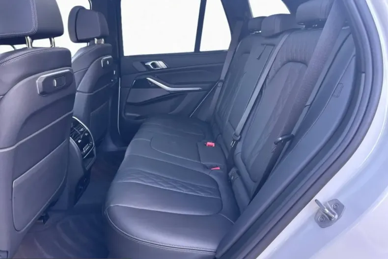 BMW X5 (Seria X) din 2024 cu 30.494 km - oferta BMW218591 - foto 13