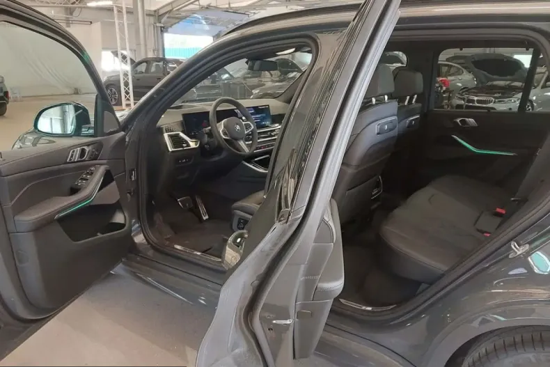 BMW X5 (Seria X) din 2025 cu 24.005 km - oferta BMW218596 - foto 7