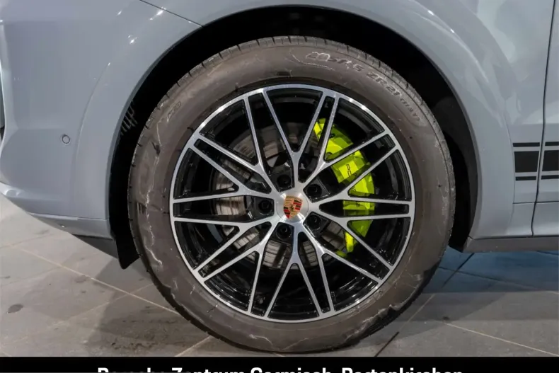 Porsche Cayenne din 2024 cu 21.007 km - oferta POR218603 - foto 6