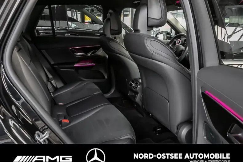 Mercedes-Benz GLC 300 (Clasa GLC) din 2025 cu 11.904 km - oferta MER218605 - foto 8