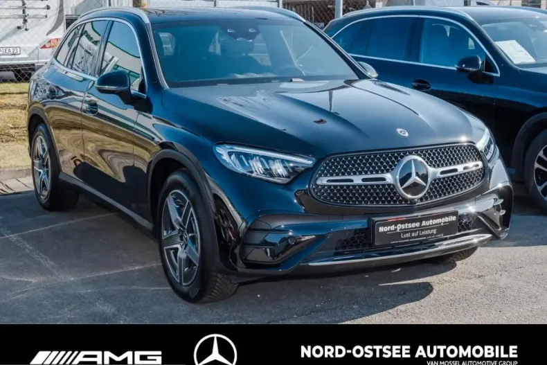 Mercedes-Benz GLC 300 (Clasa GLC) din 2025 cu 11.687 km - oferta MER218613 - foto 3
