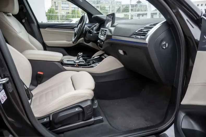 BMW X4 (Seria X) din 2023 cu 68.000 km - oferta BMW218627 - foto 7