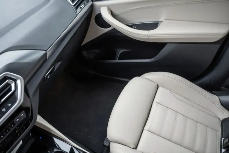 BMW X4 (Seria X) din 2023 cu 68.000 km - oferta BMW218627 - foto 16