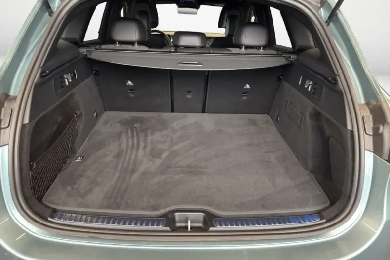 Mercedes-Benz GLC 300 (Clasa GLC) din 2025 cu 16.811 km - oferta MER218628 - foto 10