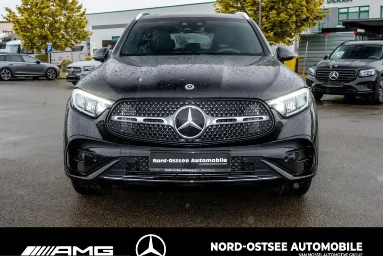 Mercedes-Benz GLC 300 (Clasa GLC) din 2025 cu 12.549 km - oferta MER218629 - foto 2