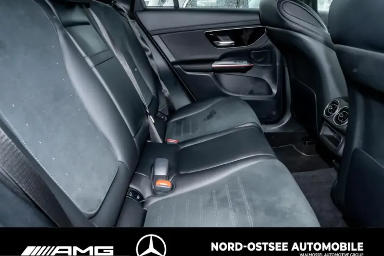 Mercedes-Benz GLC 300 (Clasa GLC) din 2025 cu 11.957 km - oferta MER218630 - foto 11