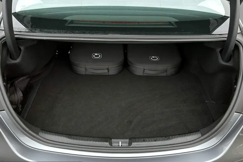 Mercedes-Benz C 300 (Clasa C) din 2023 cu 43.200 km - oferta MER218634 - foto 10