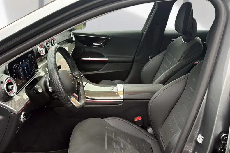 Mercedes-Benz C 300 (Clasa C) din 2023 cu 43.200 km - oferta MER218634 - foto 20
