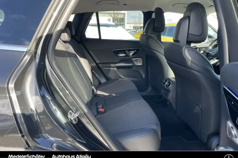 Mercedes-Benz GLC 300 (Clasa GLC) din 2025 cu 19.000 km - oferta MER218637 - foto 10