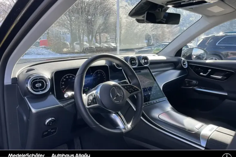 Mercedes-Benz GLC 300 (Clasa GLC) din 2025 cu 19.000 km - oferta MER218637 - foto 14