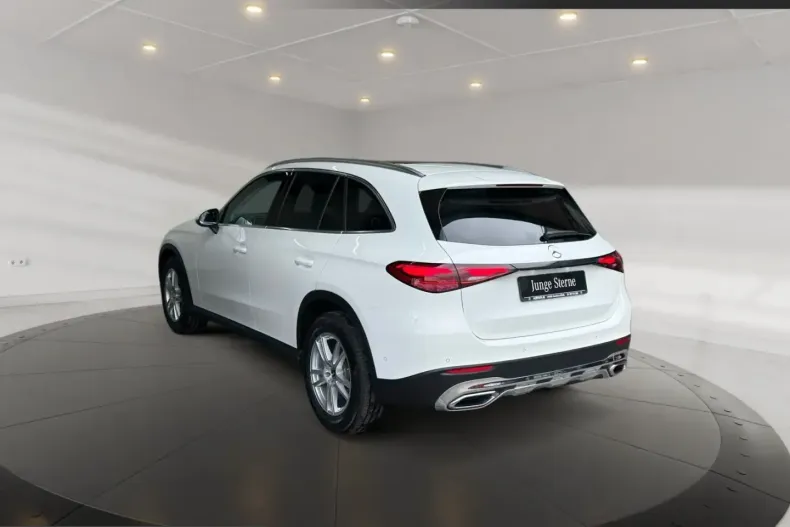 Mercedes-Benz GLC 220 (Clasa GLC) din 2025 cu 11.680 km - oferta MER218639 - foto 3