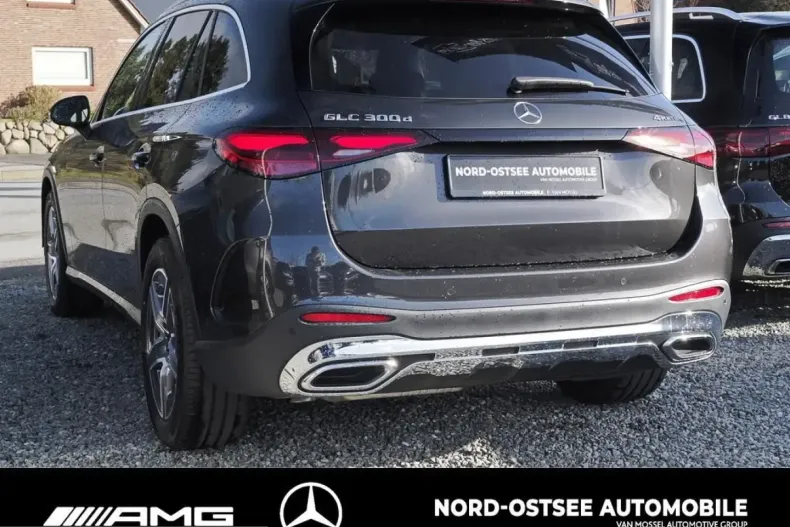 Mercedes-Benz GLC 300 (Clasa GLC) din 2025 cu 9.300 km - oferta MER218649 - foto 4