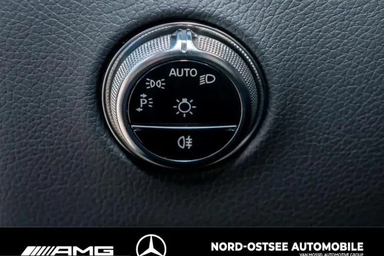 Mercedes-Benz GLC 300 (Clasa GLC) din 2025 cu 14.015 km - oferta MER218650 - foto 13