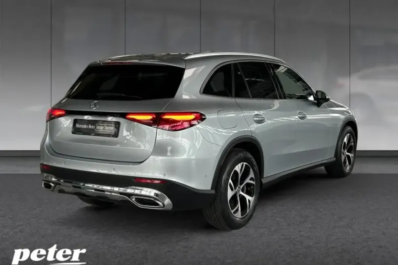 Mercedes-Benz GLC 220 (Clasa GLC) din 2025 cu 22.889 km - oferta MER218652 - foto 3