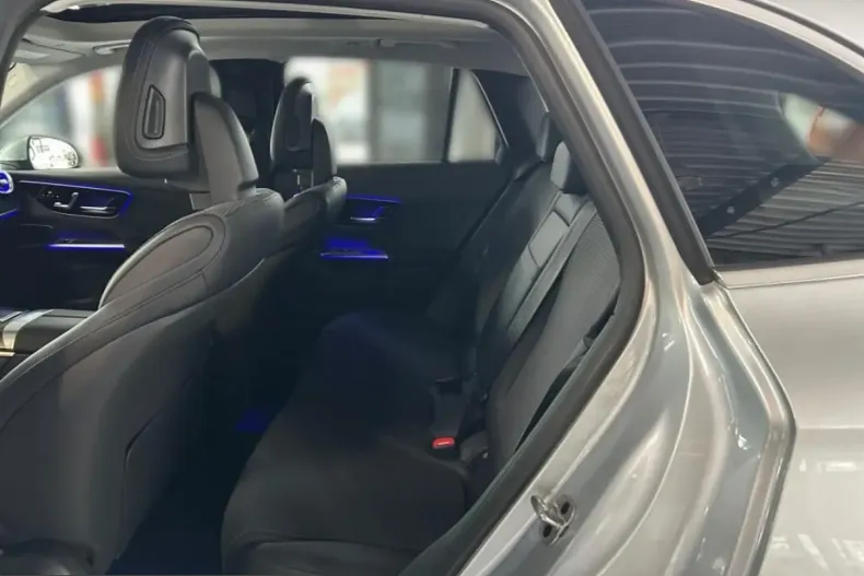 Mercedes-Benz GLC 220 (Clasa GLC) din 2025 cu 22.889 km - oferta MER218652 - foto 13
