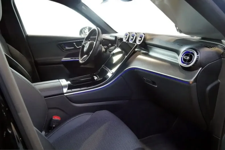 Mercedes-Benz GLC 220 (Clasa GLC) din 2025 cu 11.843 km - oferta MER218655 - foto 7