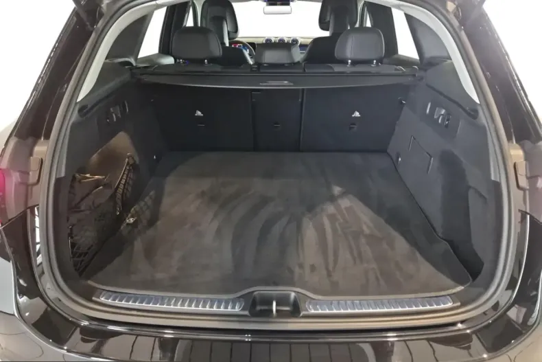 Mercedes-Benz GLC 220 (Clasa GLC) din 2025 cu 23.301 km - oferta MER218656 - foto 6