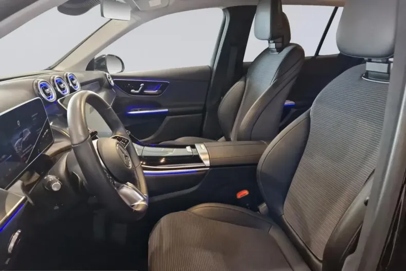 Mercedes-Benz GLC 220 (Clasa GLC) din 2025 cu 23.301 km - oferta MER218656 - foto 9